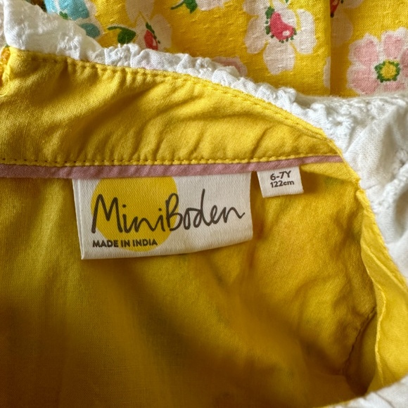 Mini Boden Yellow Dress Floral Print lace collar  size 6/7 - Picture 6 of 6